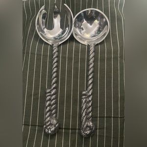Aluminum serving set